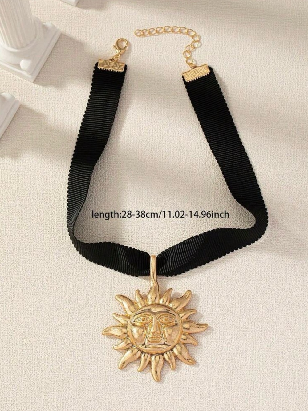 Vintage Gold Sun Face Choker Necklace Celestial Jewelry - Picture 3 of 3